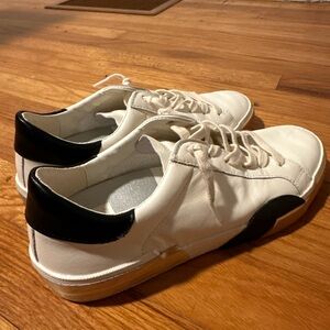 Dolce Vita sneakers. Worn maybe 3 times. Size 7.5